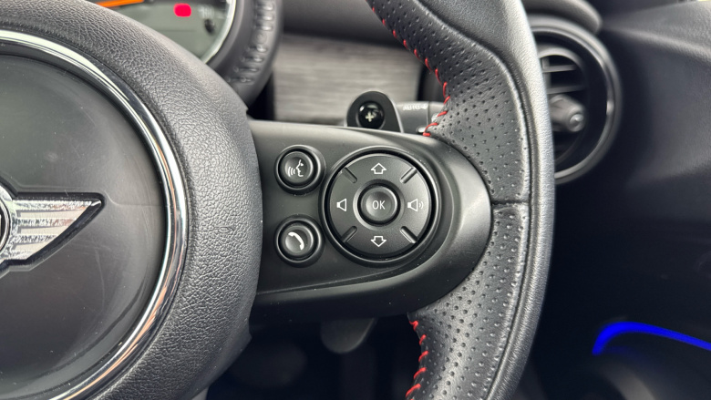 MINI Hatchback 2.0 Cooper S 5dr Petrol Hatchback